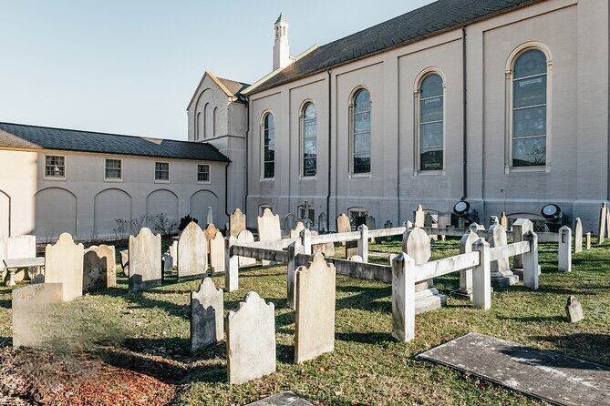 Ghosts of Fredericksburg, Virginia: A Self-Guided Walking Tour - Who Would Enjoy This Tour?