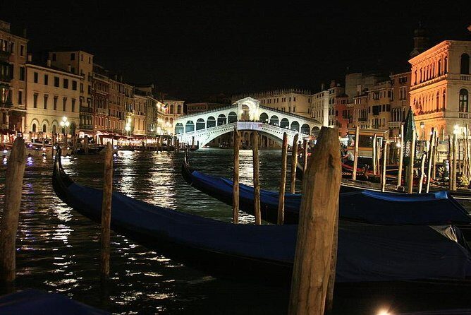Ghosts of Venice - Discovering the Unknown - FAQ
