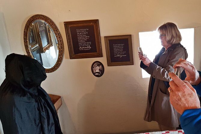 Giant's Causeway, Carrick-a-Rede Ropebridge and Belfast Titanic - 5 Star Tour - What Makes This Tour Stand Out?