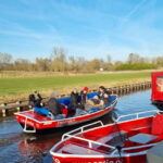 Giethoorn: Boat Rental 2,5 hour 1-8 persons - The Experience in Practice
