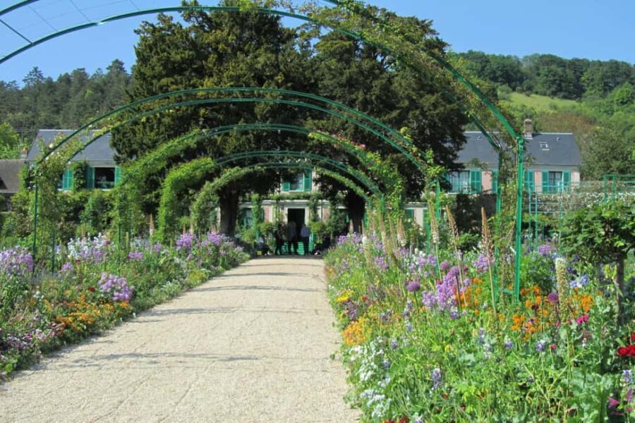 Giverny Monet Half Day Guided Trip From Paris with Transport - Final Thoughts: Is This Tour Right for You?