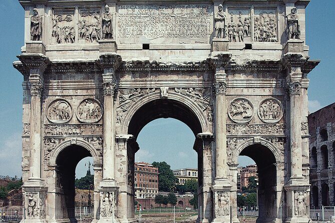 Gladiators Arena Tour with Colosseum First Level & Ancient Rome - Who Should Book This Experience?