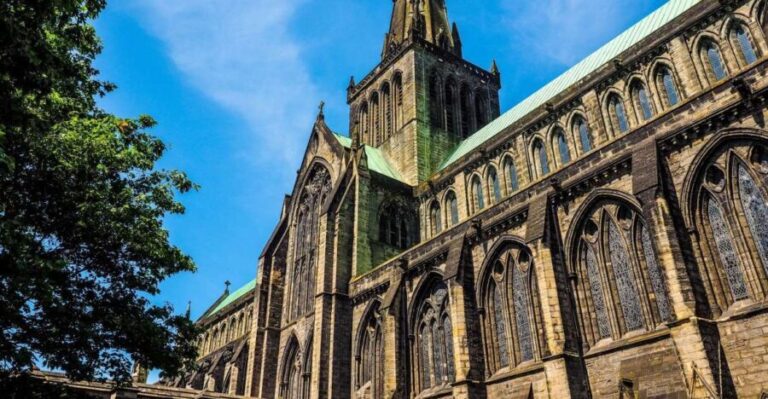 Glasgow: Capture the most Photogenic Spots with a Local - Exploring Glasgow in 90 Minutes: A Practical Guide