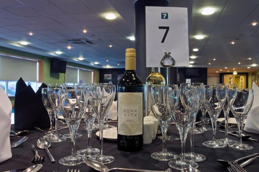Glasgow: Celtic Park Stadium Tour and Dining Experience - Who Will Enjoy This Experience?