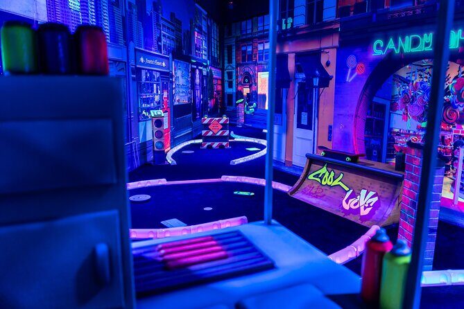 Glow In The Dark Mini Golf Course in Maribor - The Experience: Playing the Game