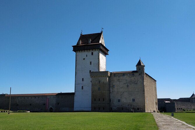 Go East  Private 1 Day Trip to Russian Border - A Deep Dive into the Experience