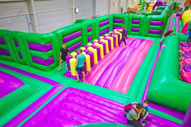 GOjump MEGAPARK Kraków-Sikorki 1h ticket: GOair Inflatable Park - Who Will Love This Experience?