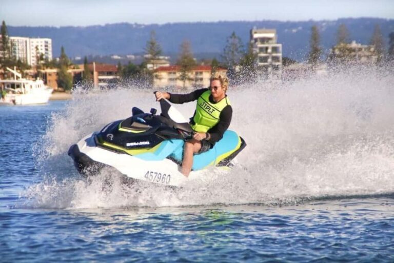 Gold Coast: 15 Minute Jetski Blast with Free Photos - Who Should Consider This?