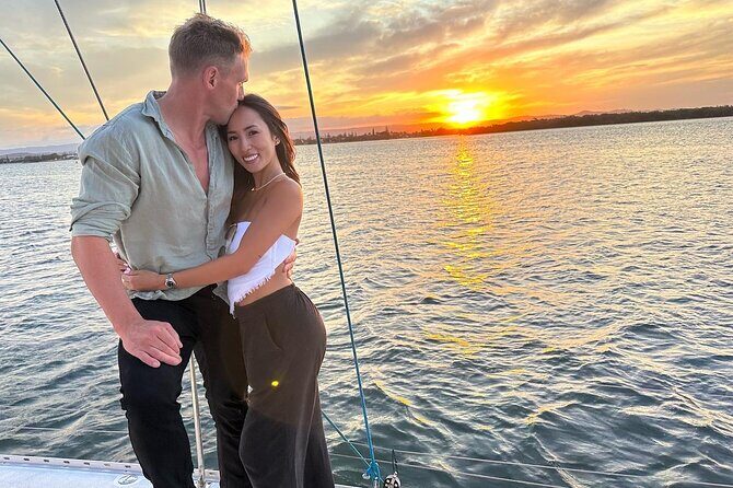 Gold Coast 2 Hr Sunset Private Sailing Charter with Drinks & Food - How the Reviews Reinforce the Experience