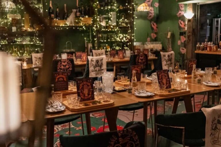 Gold Coast: The Art of Gin Experience at Miami Marketta - The Guided Gin Tasting: Learning and Sipping