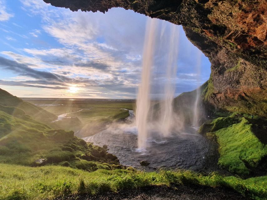 Golden Circle and South Coast. Day Tour - Practical Details and What You Can Expect