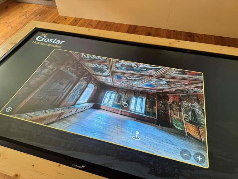 Goslar: Hall of Homage - 1-day ticket - Discovering the Hall of Homage: A Wealth of Details