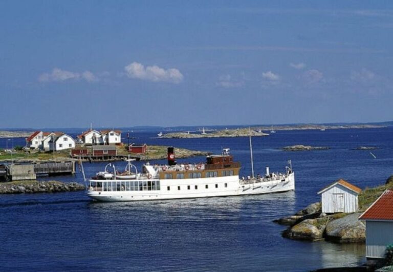 Gothenburg: Archipelago cruise with guide - Authentic traveler insights