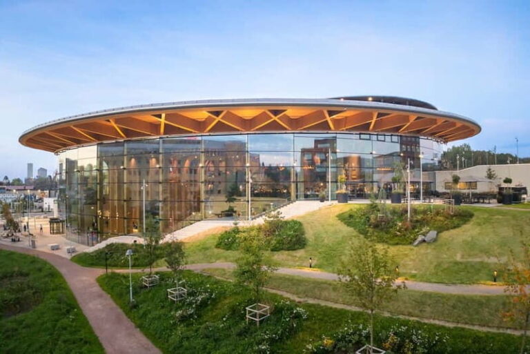 Gothenburg: World of Volvo Exhibition Entry Ticket - Who Will Love This?