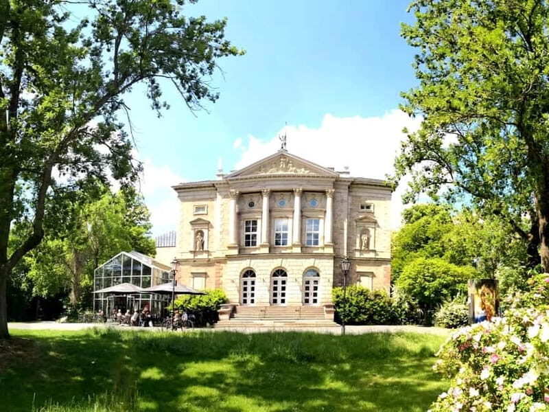 Göttingen: Express Walk with a Local in 60 minutes - Why This Tour Is Worth Considering