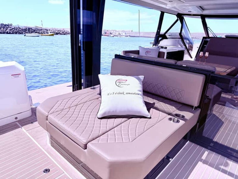 Gran Canaria: Private Luxury Boat Charter with Food & drinks - An in-depth look at this luxurious cruise