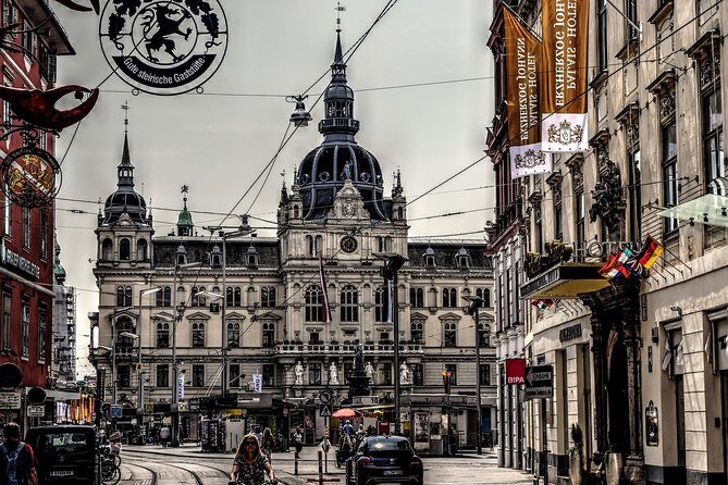 Graz - Private tour including Castle visit - An In-Depth Look at Graz’s Highlights
