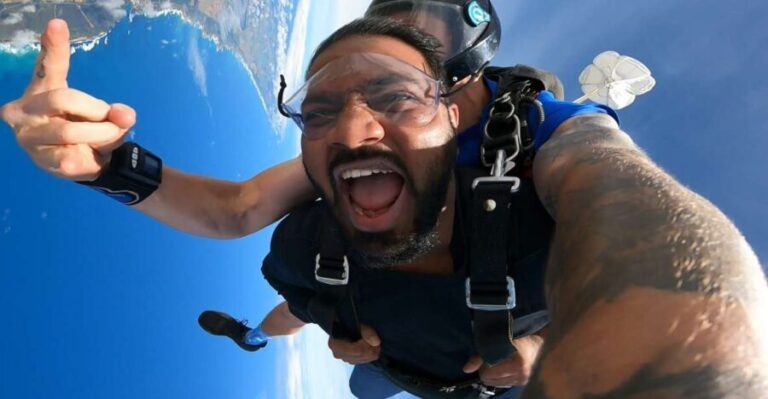 Great Ocean Road: Skydive over the Twelve Apostles - The Itinerary and What to Expect