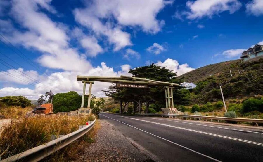 Great Ocean Road Tour Melbourne In Relaxed Way 8:10AM Start - Exploring Otway National Park