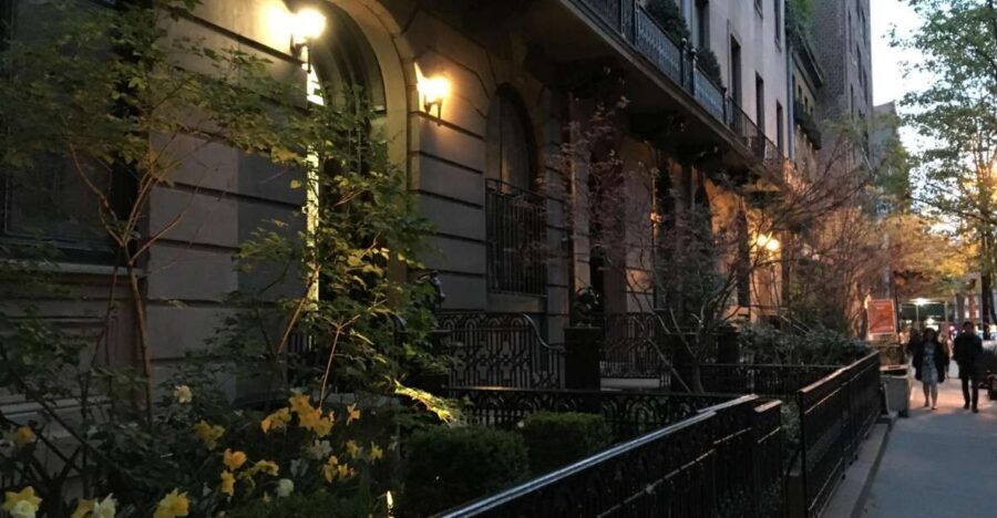 Greenwich Village Ghost Tour - A Closer Look at the Greenwich Village Ghost Tour