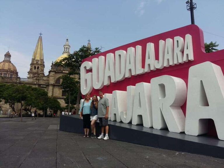 Guadalajara: Culture, Architecture, and Market Walking Tour - What Does the Tour Offer in Terms of Value?