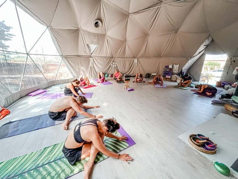 Guia: Albufeira Dome Vinyasa Yoga Classes with Lulushanti - Why This Yoga Class Is Worth Considering
