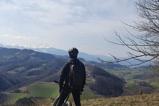 Guided E-bike Tour in Bologna with aperitif - Frequently Asked Questions