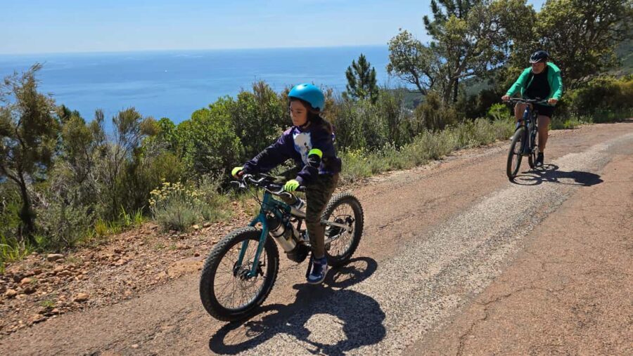 Guided electric mountain bike tour of the Estérel Massif - A Closer Look at the Estérel Electric Bike Tour