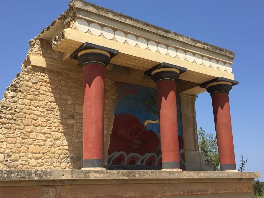 Guided Knossos Palace & Archanes Wine Tasting Tour - Charm of Archanes Village and the Local Vineyard
