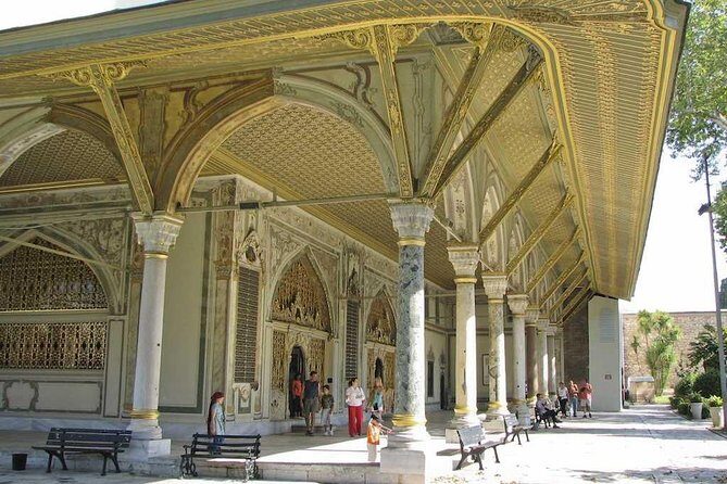 Guided Topkapi Palace & Harem- Skip-the-Line with SMALL GROUP - Who Will Love This Tour?