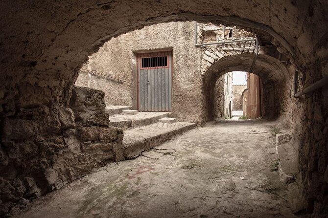Guided tour from Agrigento: Sicilian traditions with a farm - FAQs