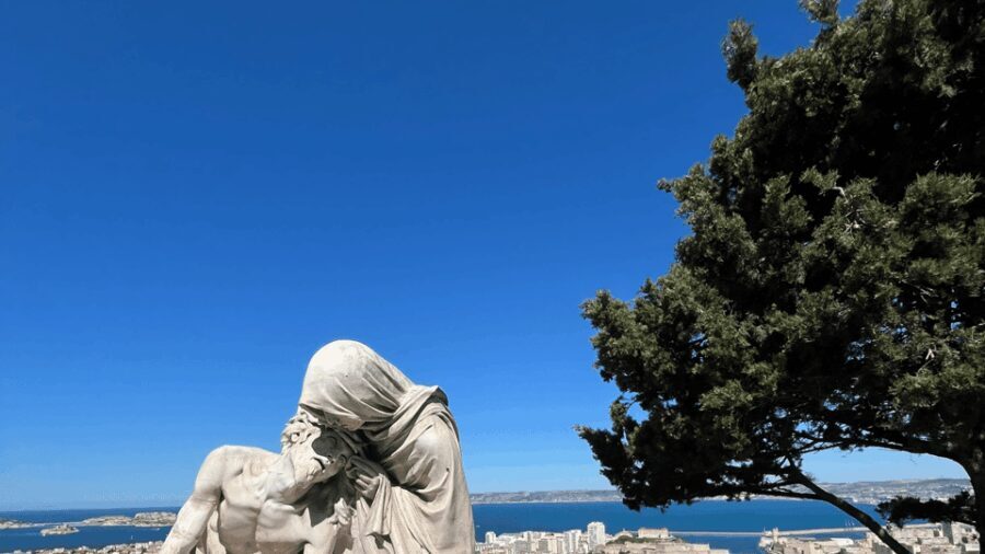Guided tour in the heart of Marseille! - Exploring Marseille’s Top Sights in 4.5 Hours