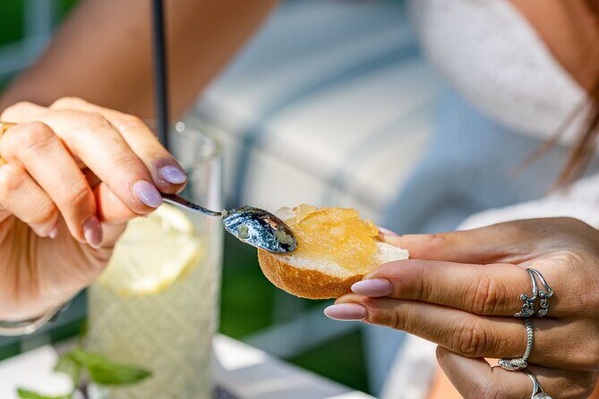 Guided tour of a historic lemon grove in Sorrento - FAQs