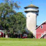 Guided Tour of a Local New England Cranberry Farm - What Makes This Tour Stand Out