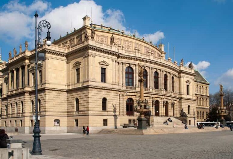 Guided Tour of Malá Strana and Hradany - What Makes This Tour Stand Out?