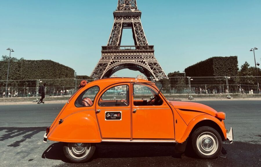 Guided Tour of Paris in Citroën 2CV - The Experience: An Authentic Panoramic Ride
