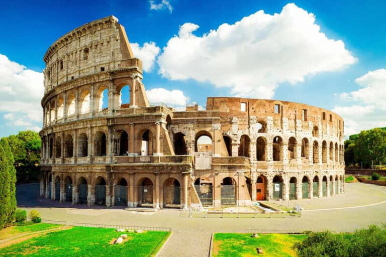 Guided Tour of the Colosseum Palatine Hill and Roman Forum - What Makes This Tour Stand Out?