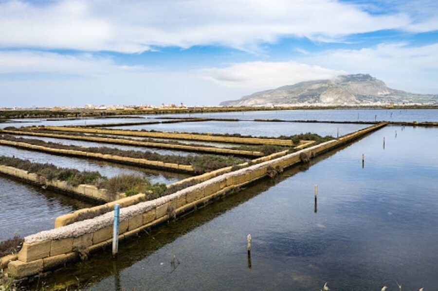Guided tour of the Marsala Salt Pans and salt harvesting - FAQ