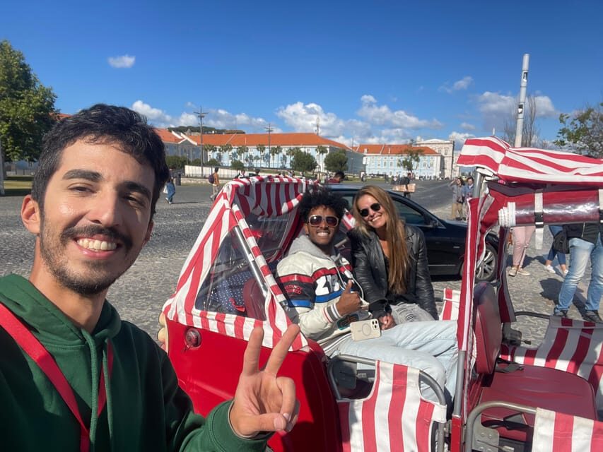 Guided tuk tuk tour in Lisbon's old neighborhoods - A Close Look at the Itinerary and Highlights