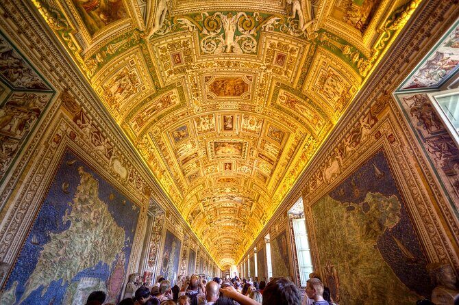 Guided Visit of the Vatican Museums & Sistine Chapel - Exploring the Vatican Museums
