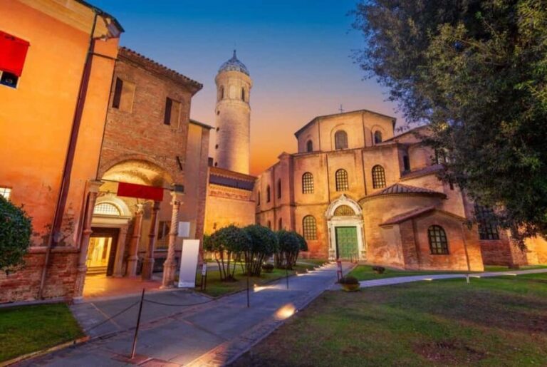Guided visit: The Horoscope in Ravenna, the Zodiac between Art, Myths and Stars - What Makes This Tour Special?