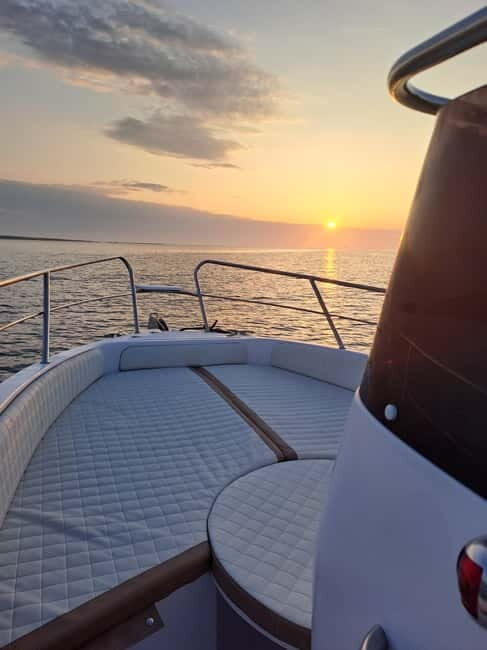 Half day - 4 hours Comino, Blue Lagoon up to 12 guests - A Closer Look at the 4-Hour Private Boat Tour