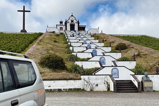 Half Day 4x4 Private tour from Ponta Delgada Azores - The Sum Up