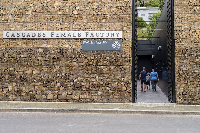 Half Day kunanyi/Mt Wellington and Cascade Female Factory - The Transport and Group Size
