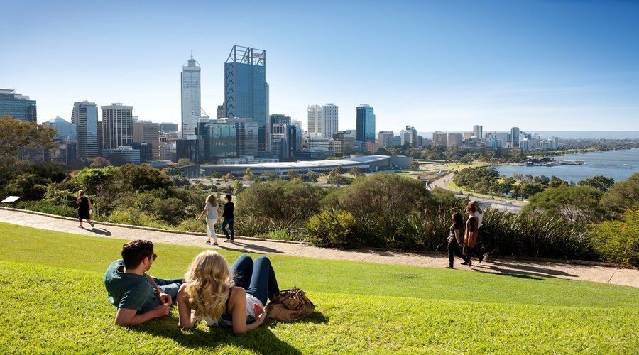 Half-Day Morning Perth & Fremantle City Explorer - The Guides Role and the Experience