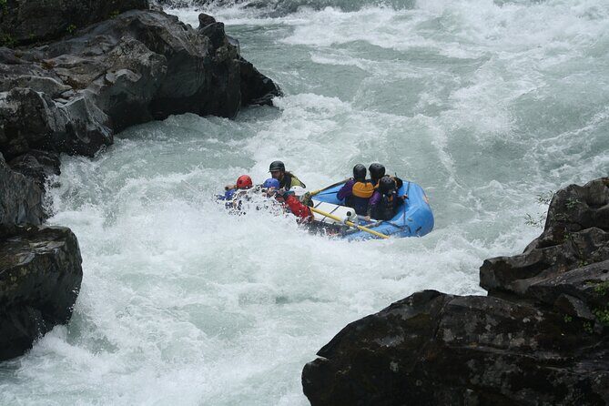 Half Day Two Canyon Six Mile Creek Whitewater Rafting - A Deep Dive into the Alaska Whitewater Experience