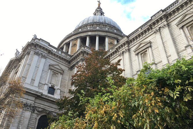Half-day walking tour by the banks of the River Thames in a small group - Exploring the Thames: A Deeper Look at the Tour Itinerary