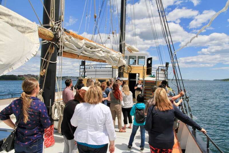 Halifax: Tall Ship Harbor Sailing Cruise with Live Music - Discovering the Halifax Tall Ship Experience