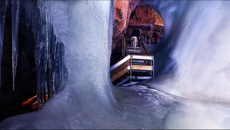 Hallstatt & Ice Cave & 5 fingers Private Trip From Salzburg - The Full Experience: What to Expect on This Tour