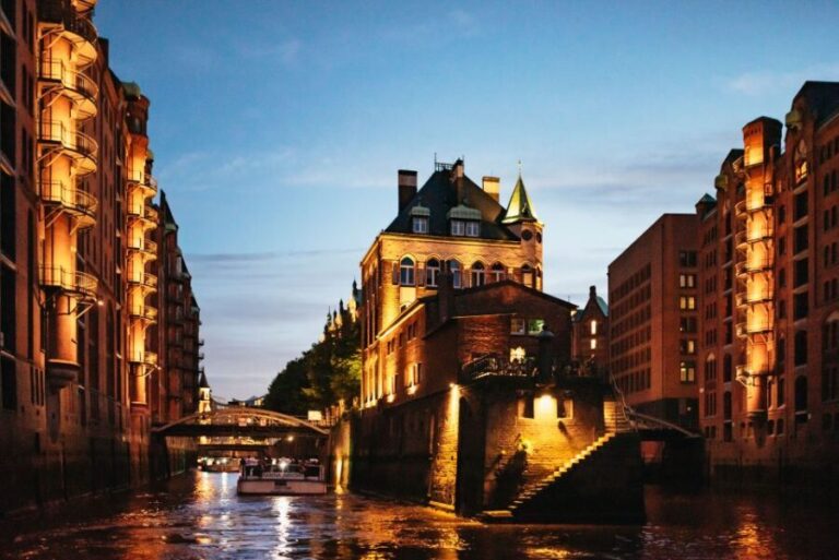 Hamburg: 1-Hour Evening Harbor Lights Cruise - Final Thoughts